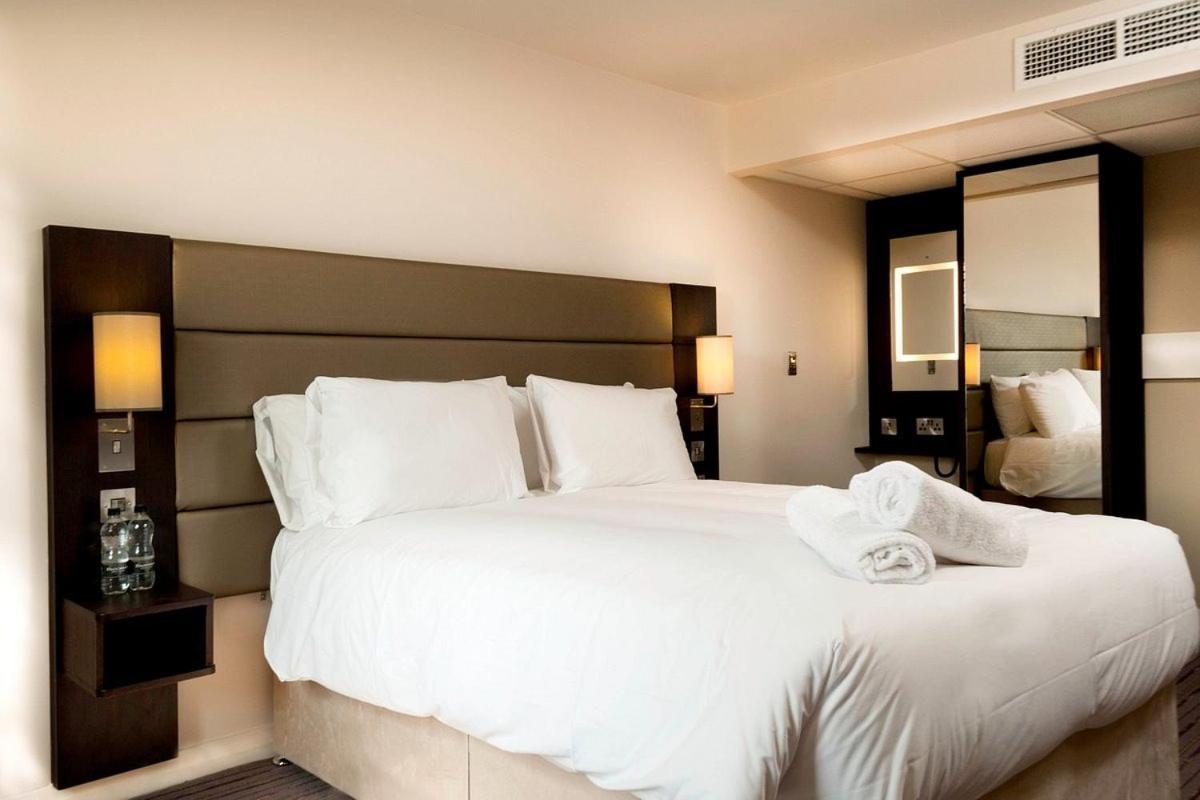 Silurian Hotel Newport ニューポート エクステリア 写真