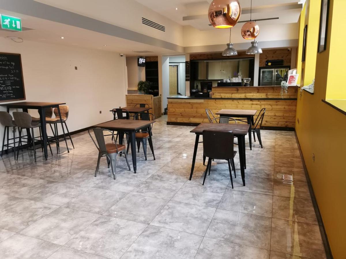 Silurian Hotel Newport ニューポート エクステリア 写真