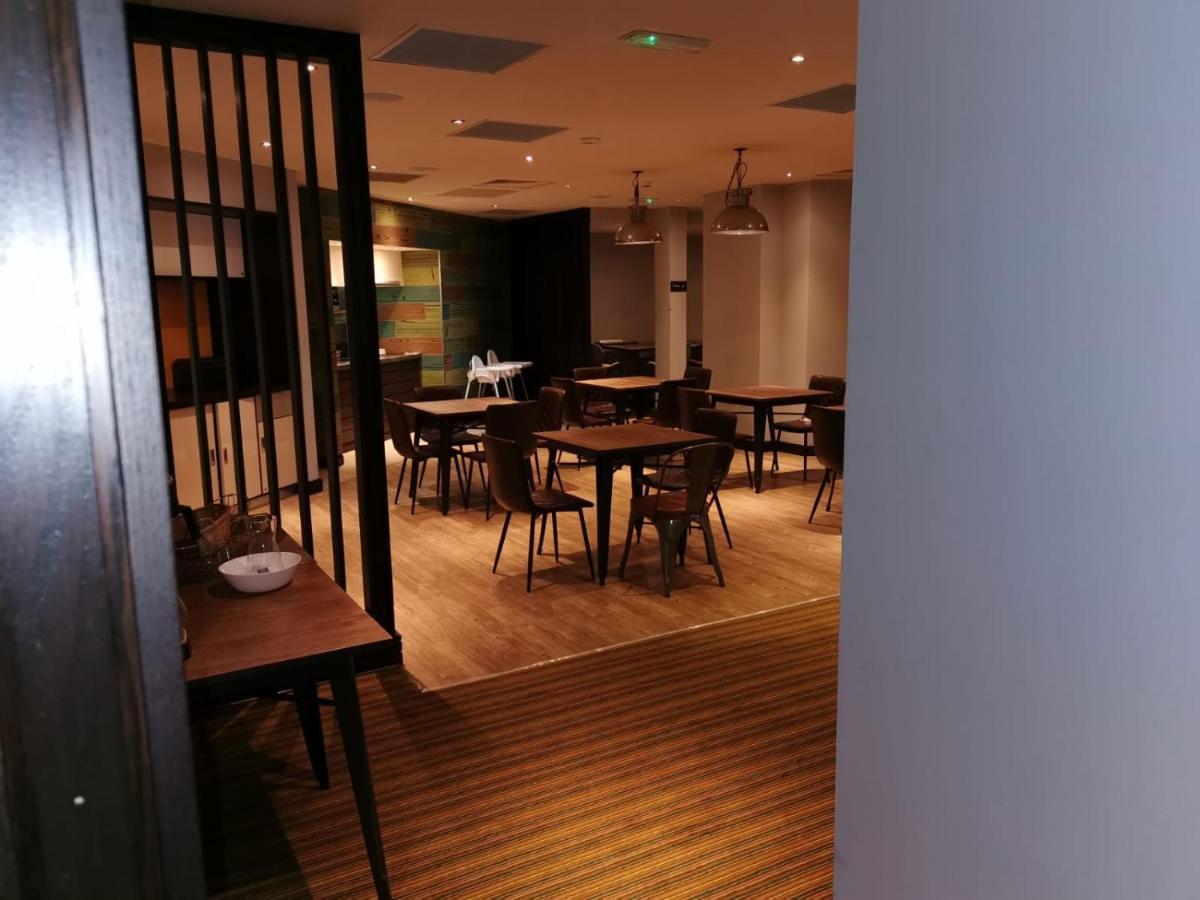 Silurian Hotel Newport ニューポート エクステリア 写真